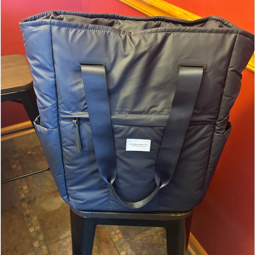 Peloton Navy gym bag/Barely used